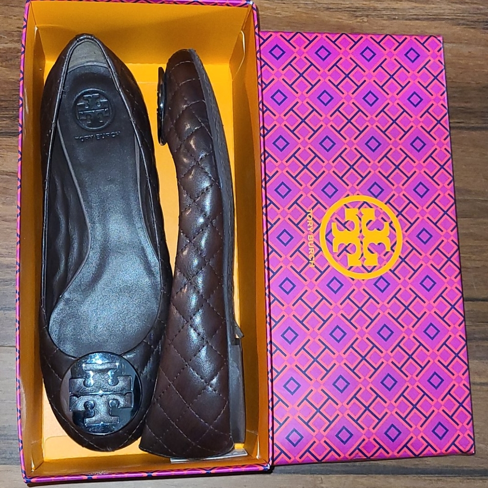 Tory Burch Quinn Leather Flats